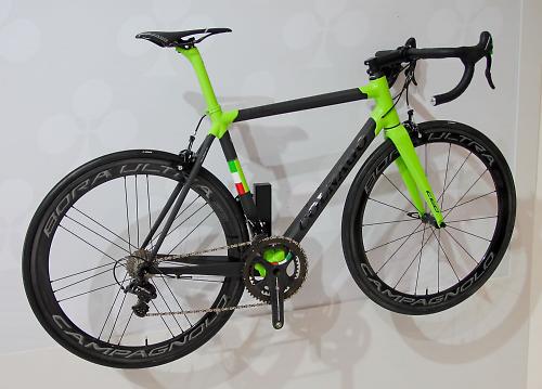 Colnago 2016 New CLX and limited edition C60 Tricolore and V1 r